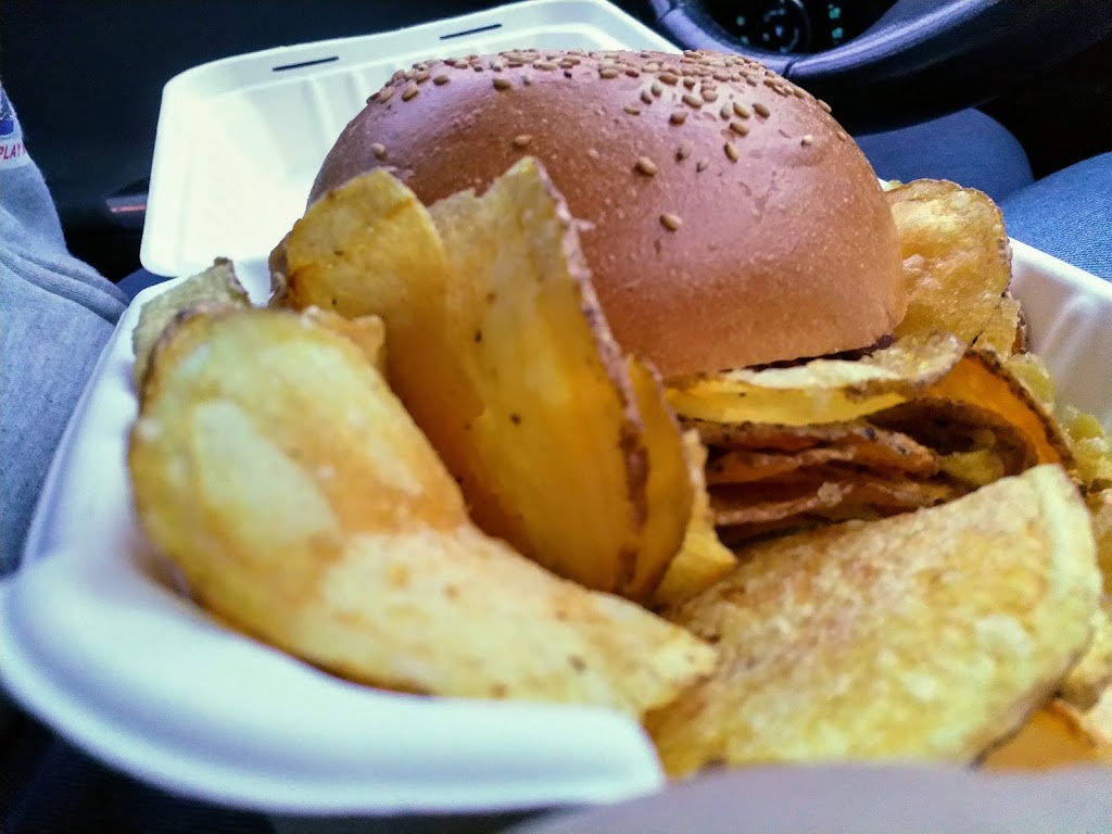 Mami Burger & Pizza