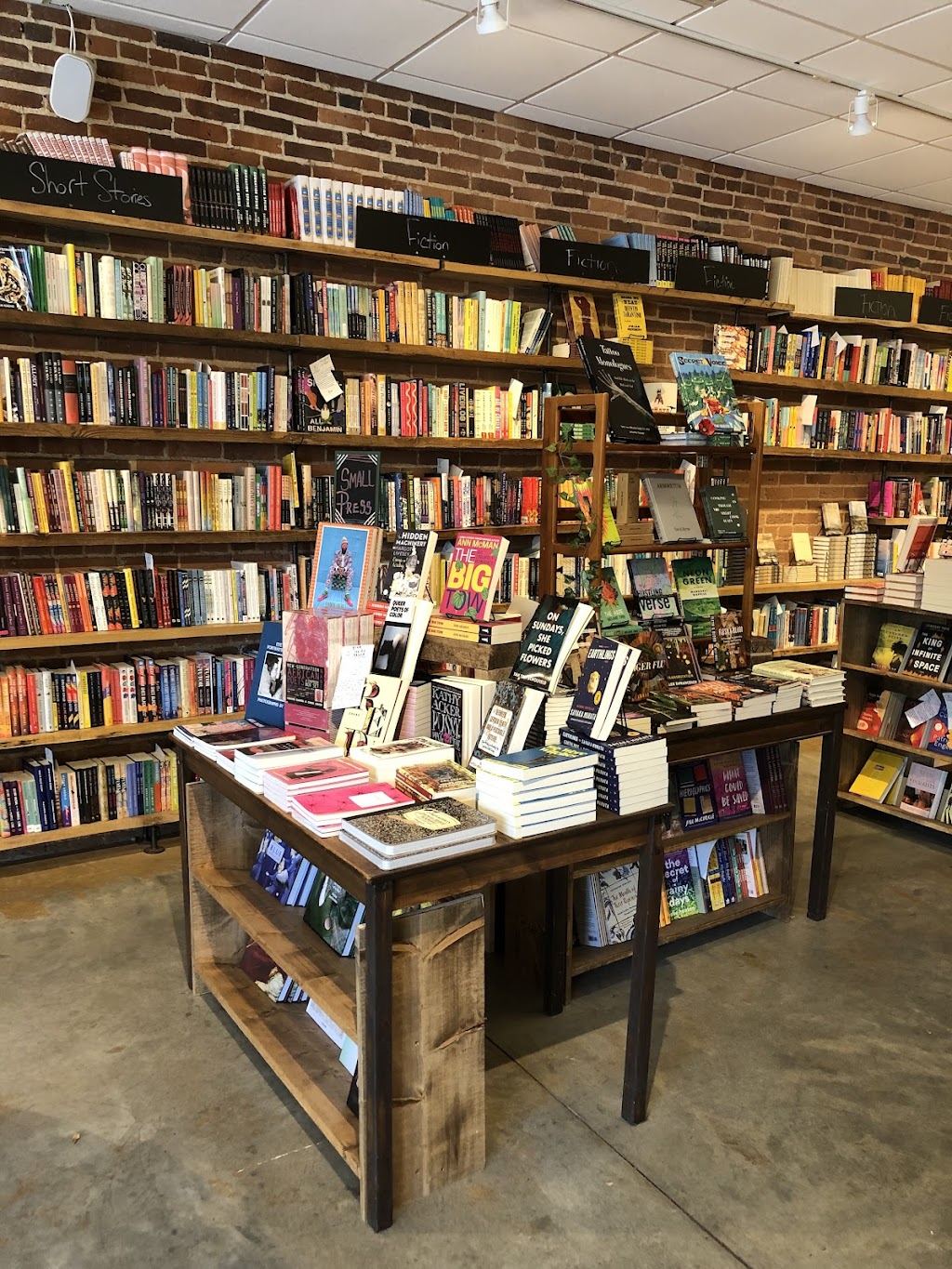 Epilogue Books Chocolate Brews, Chapel Hill, NC