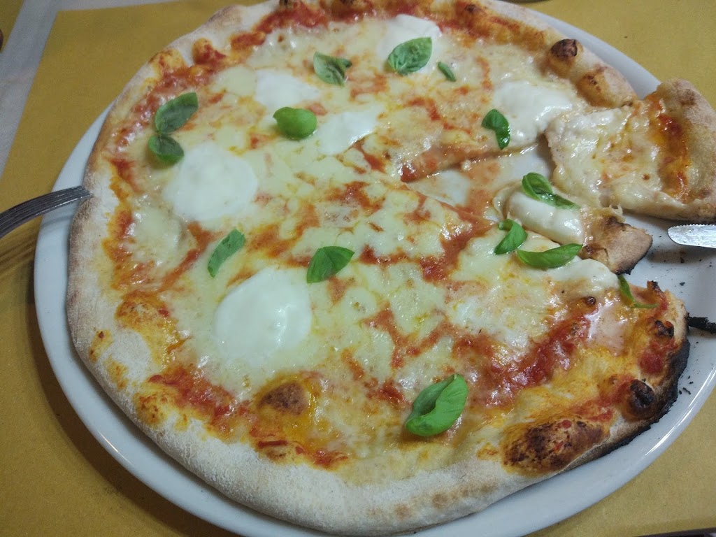 Pizzeria La Rustica