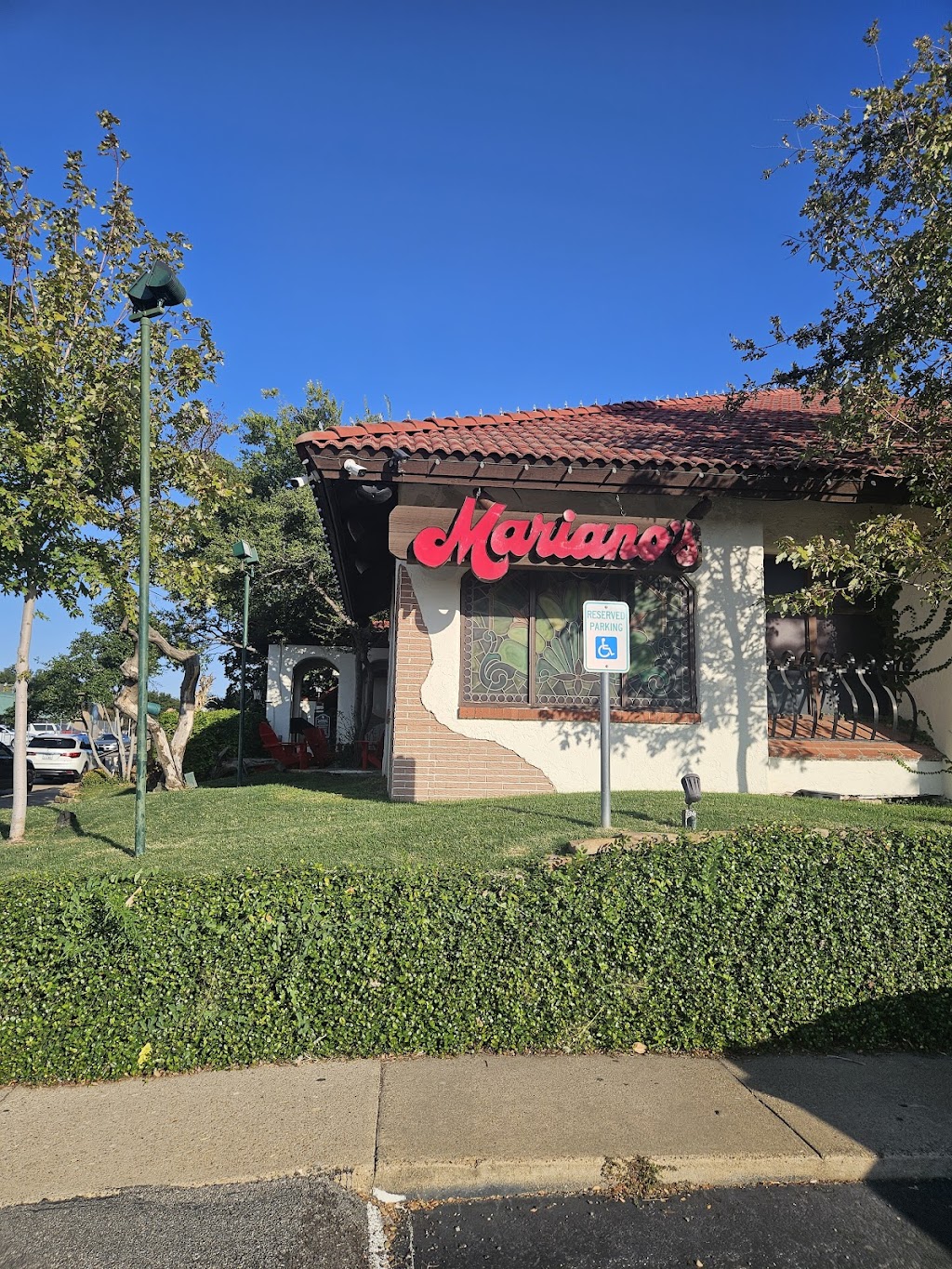 Mariano's Hacienda