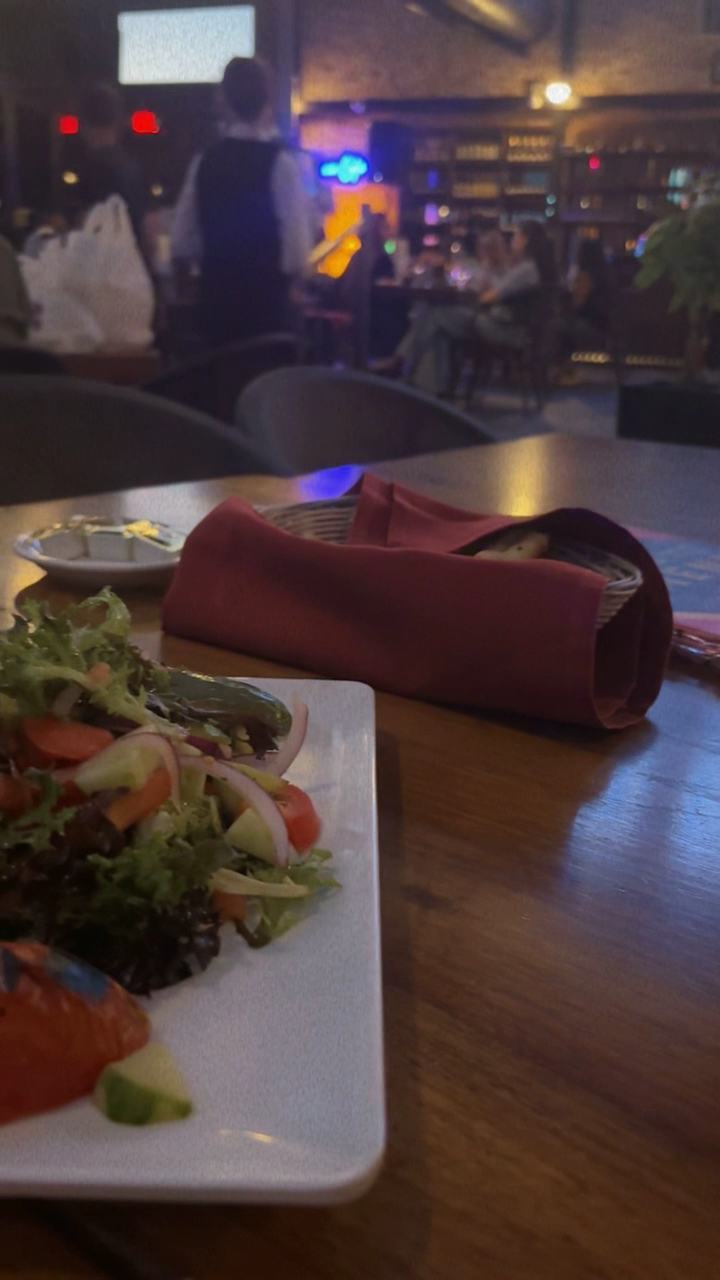 Rocca Cafe & Lounge