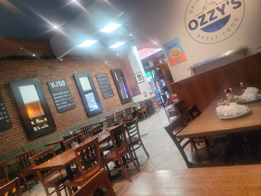 Ozzy's  Cafe & Grill