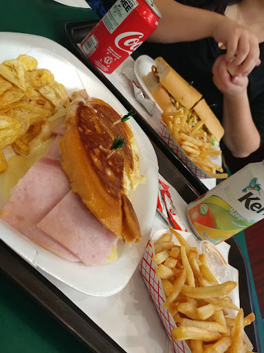 Miwi's Cafe