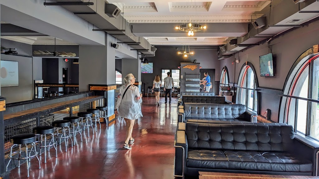 Pourman's Tap House