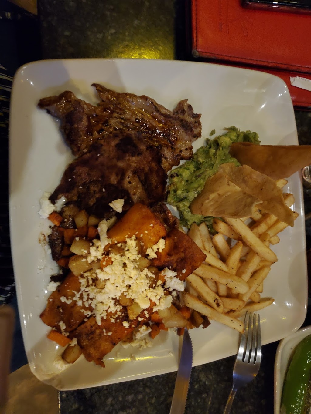 Onix Restaurant Bar