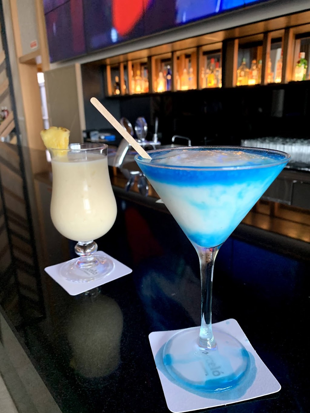 Beach Lobby Bar