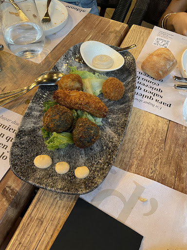 D'Platos Menorca