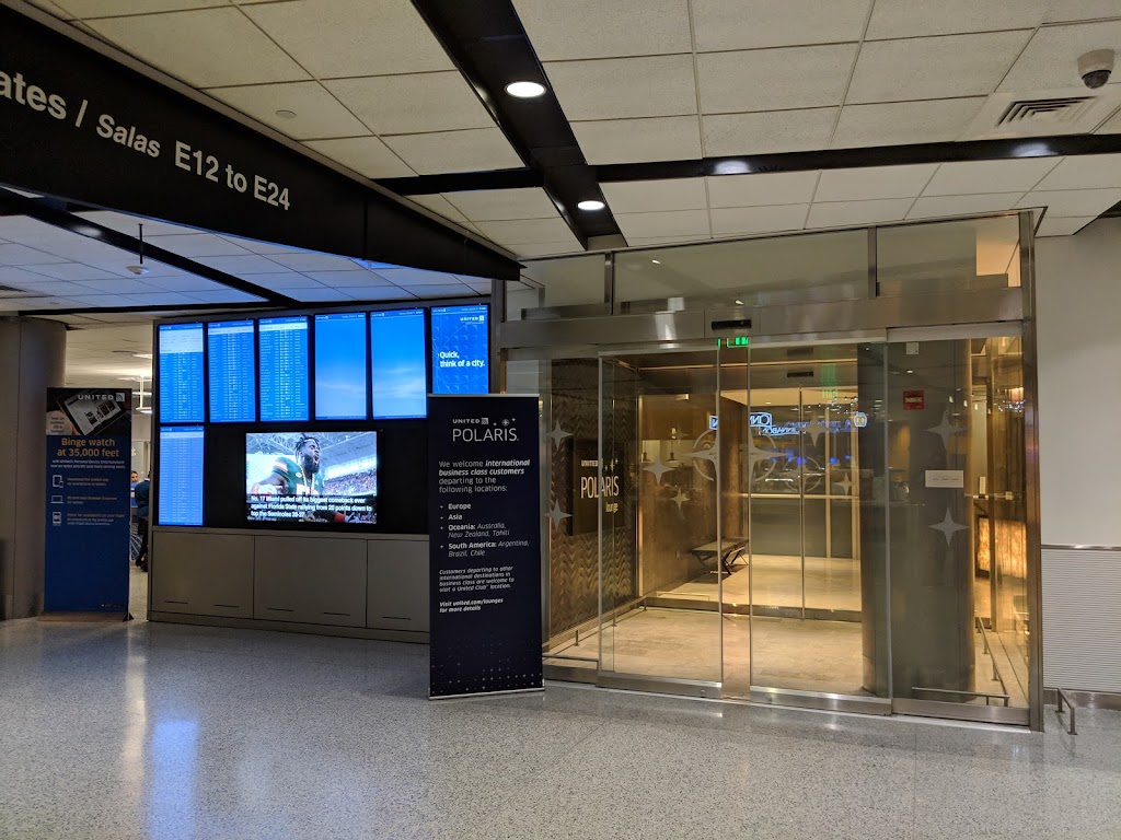 United Polaris Lounge