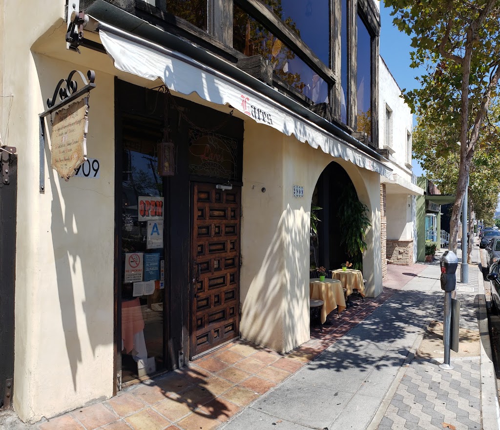 Lares, Santa Monica, CA