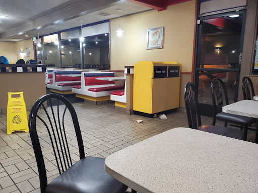 Carl's Jr.