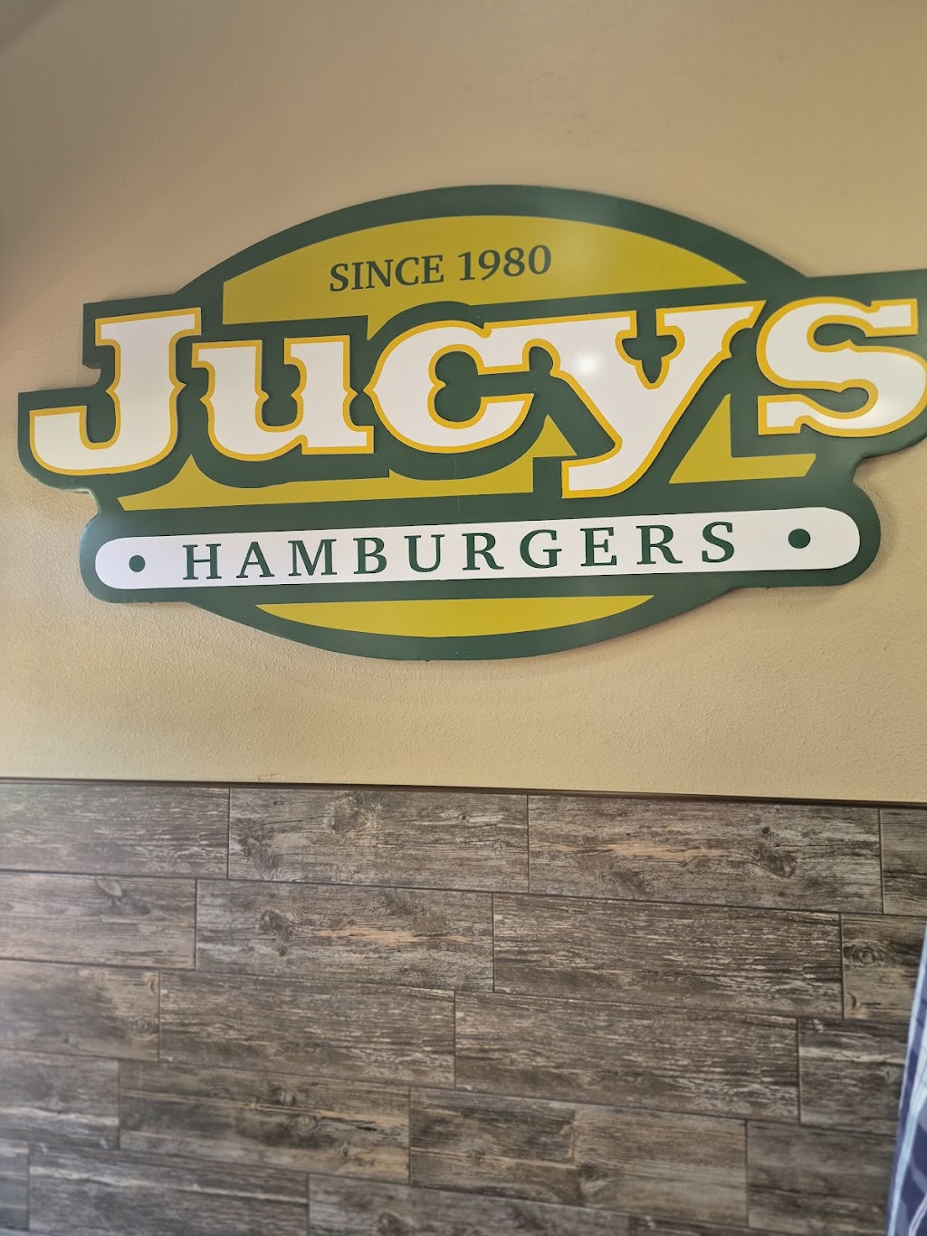 Jucys Hamburgers