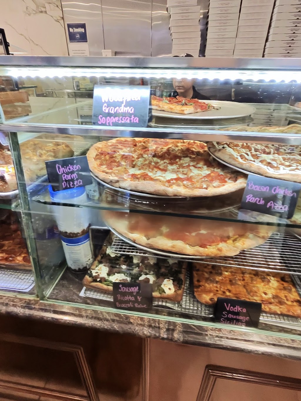 Carmine's Pizzeria