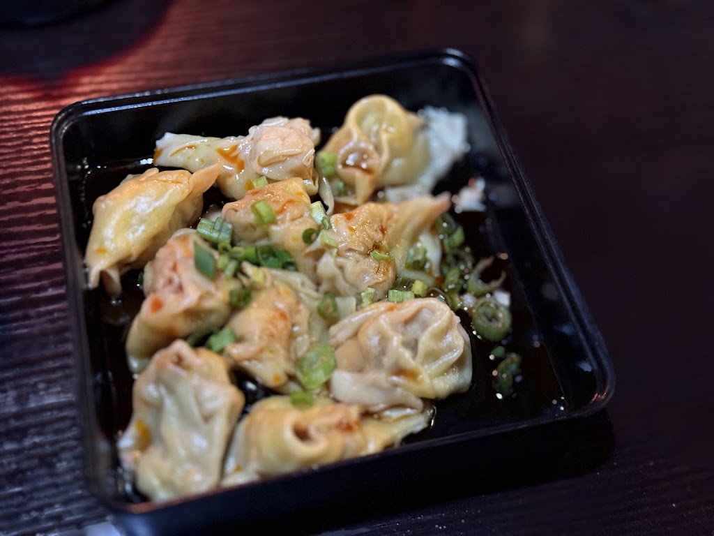 Mr. Noodle and Ms. Dumpling, Syracuse, NY