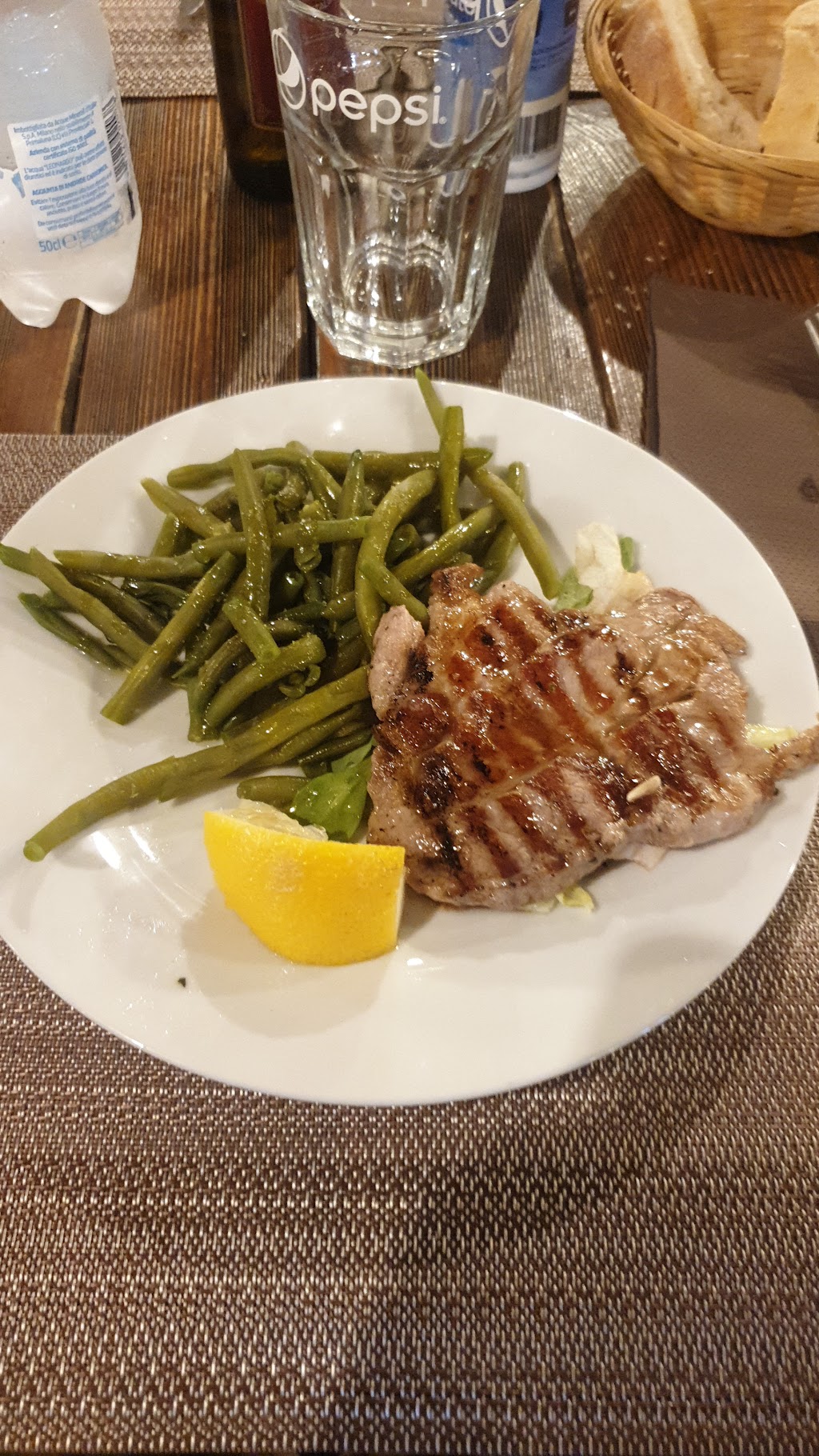 Ristorante e pizzeria La Taverna