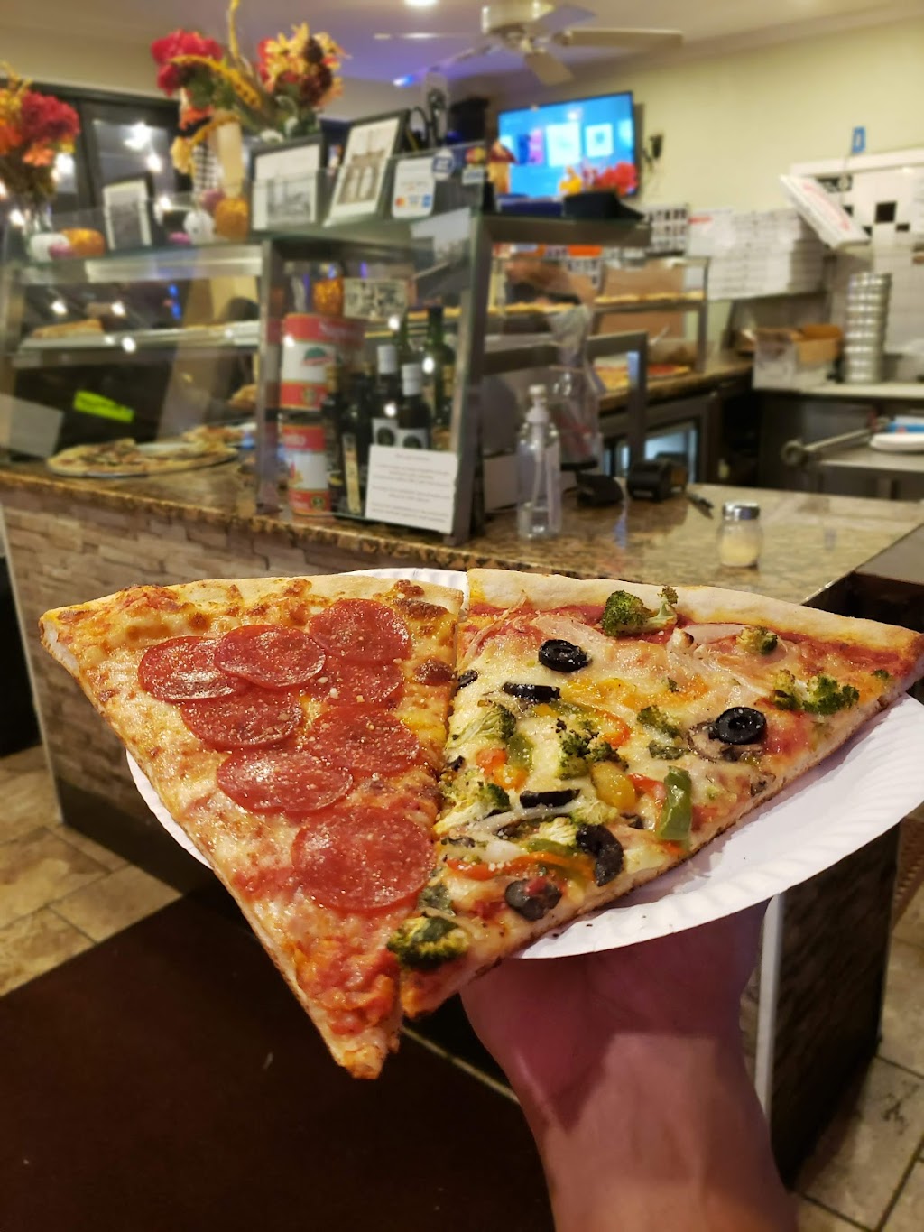 Mela Pizza