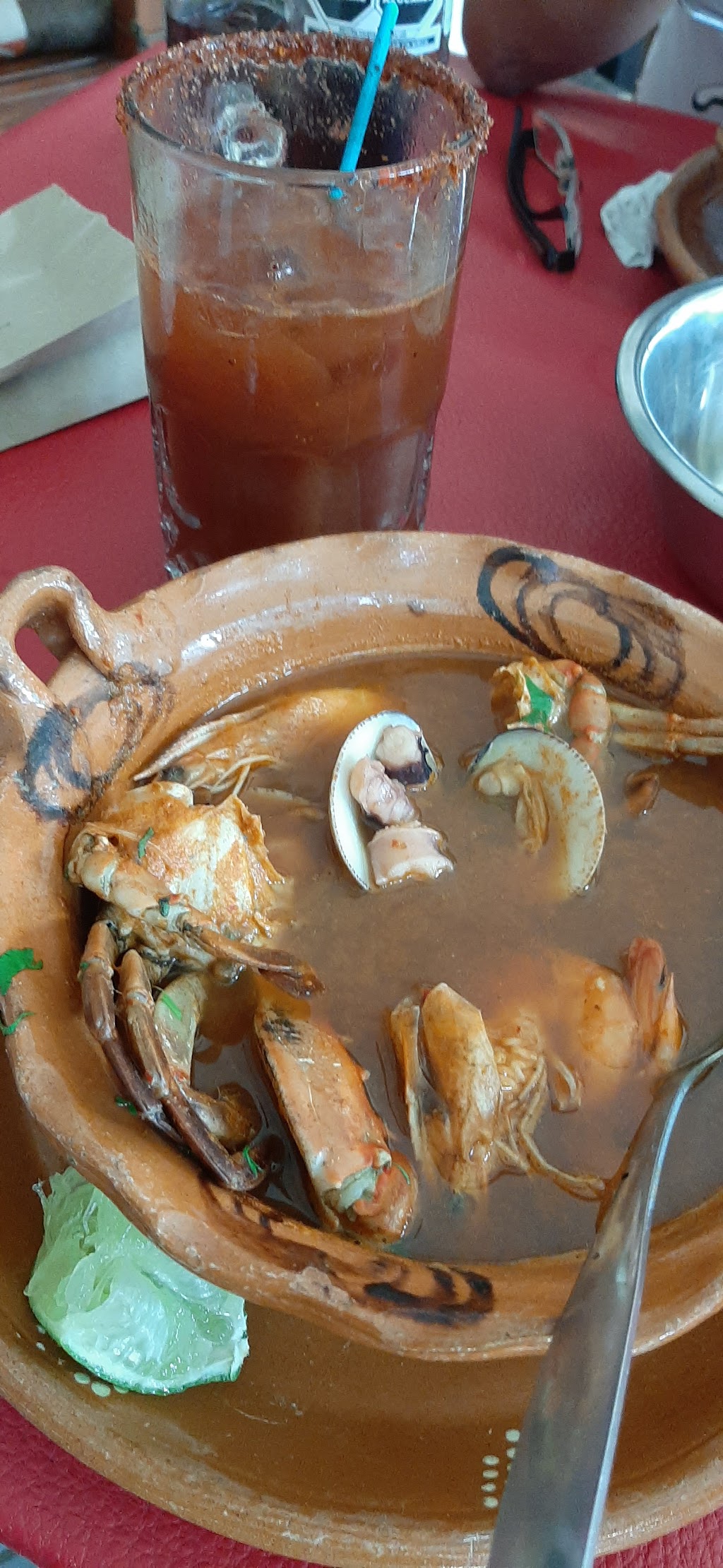 El Sazón, Álamo
