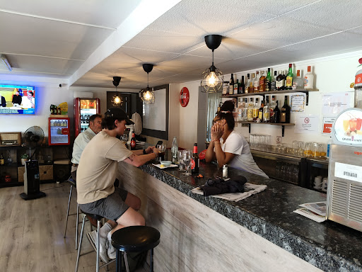 Bar Montserrat