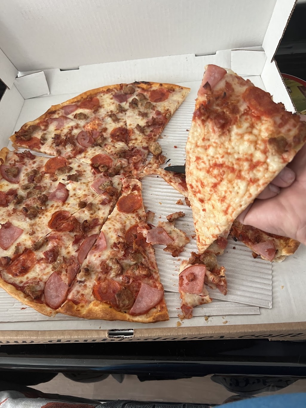 Double Dave's Pizzaworks