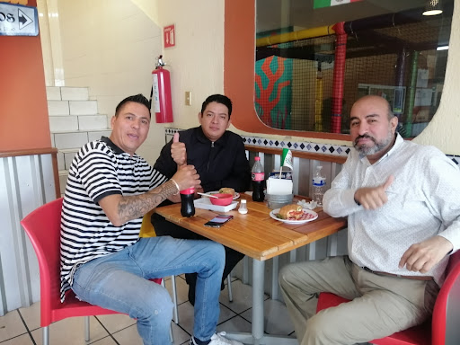 Tortas El Chavito