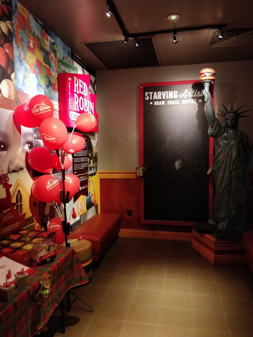 Red Robin
