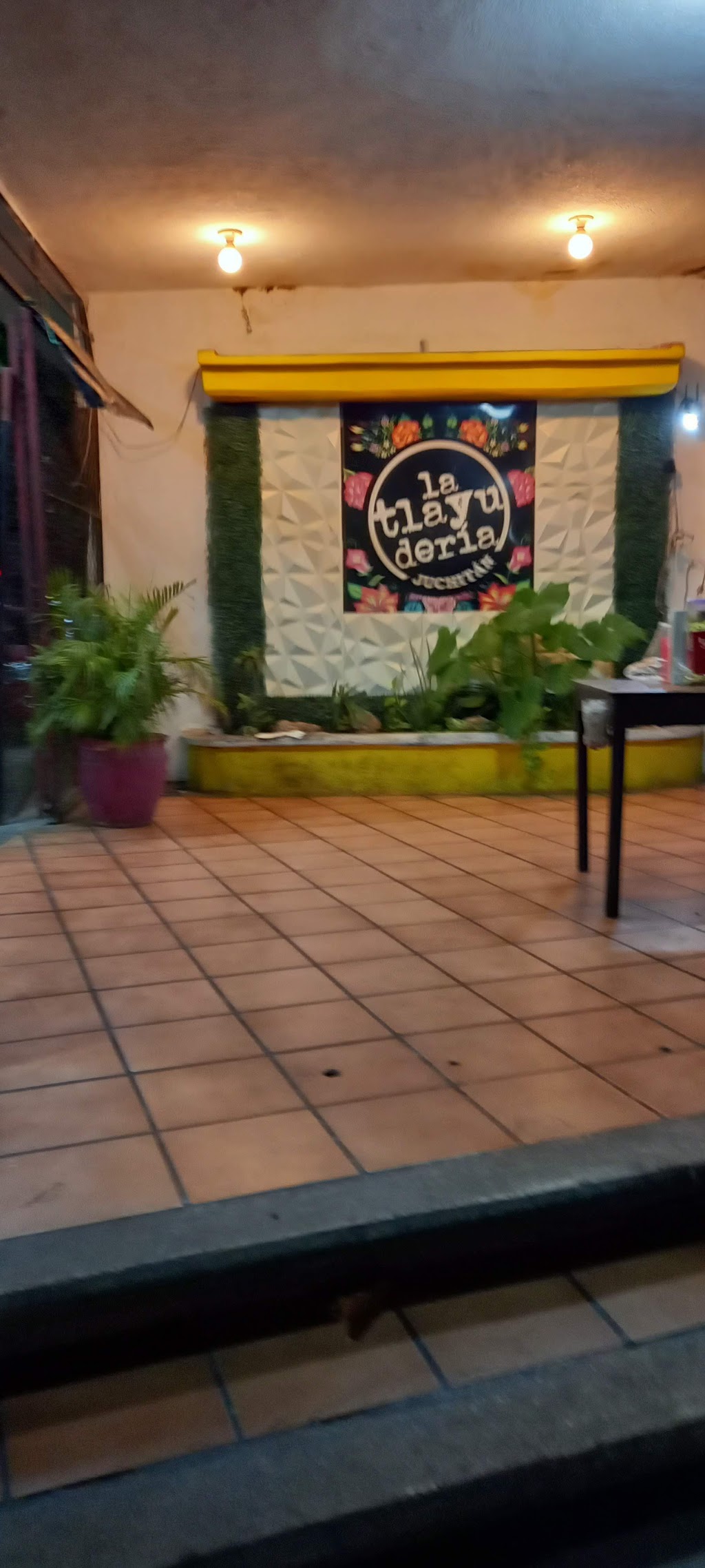 La Tlayuderia