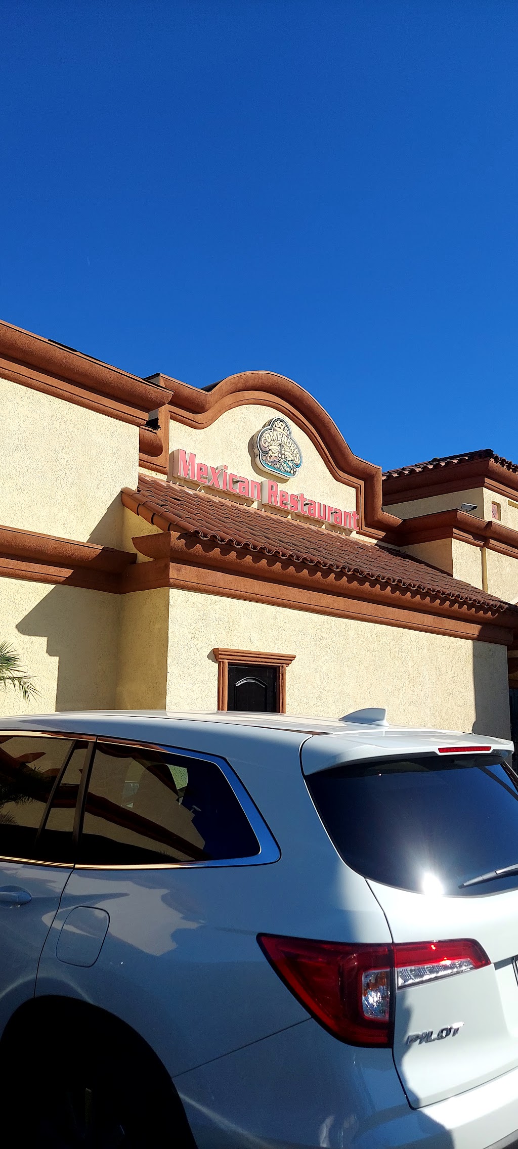 Deno's Pizza