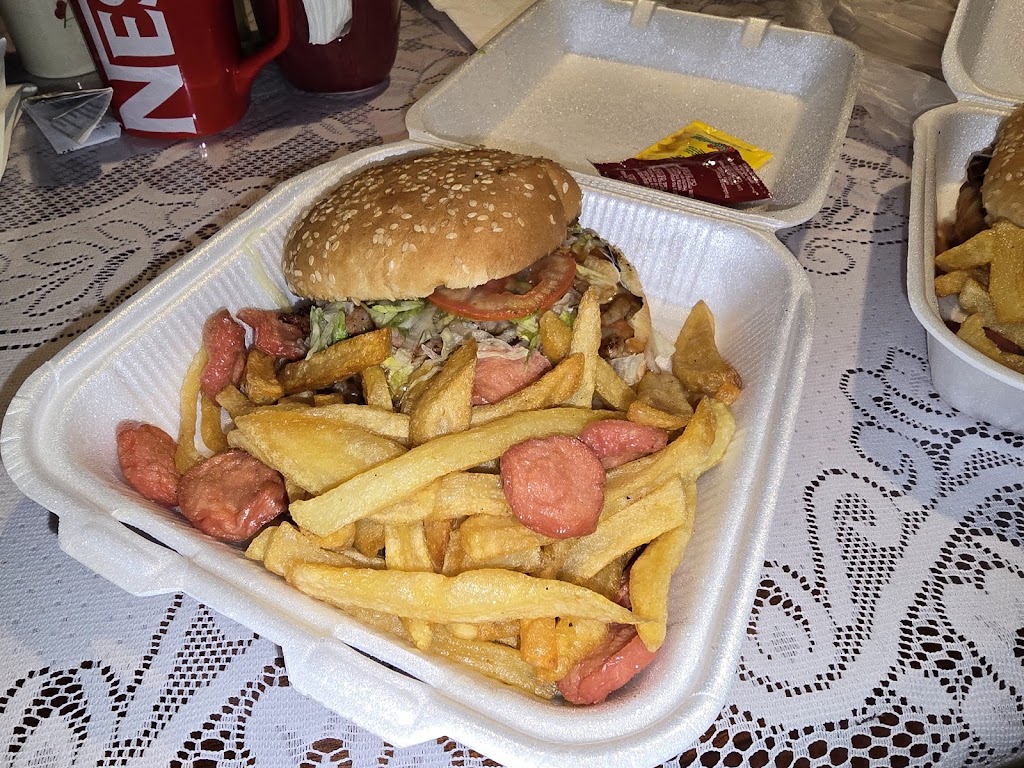 Cenaduría Las Canoburguer