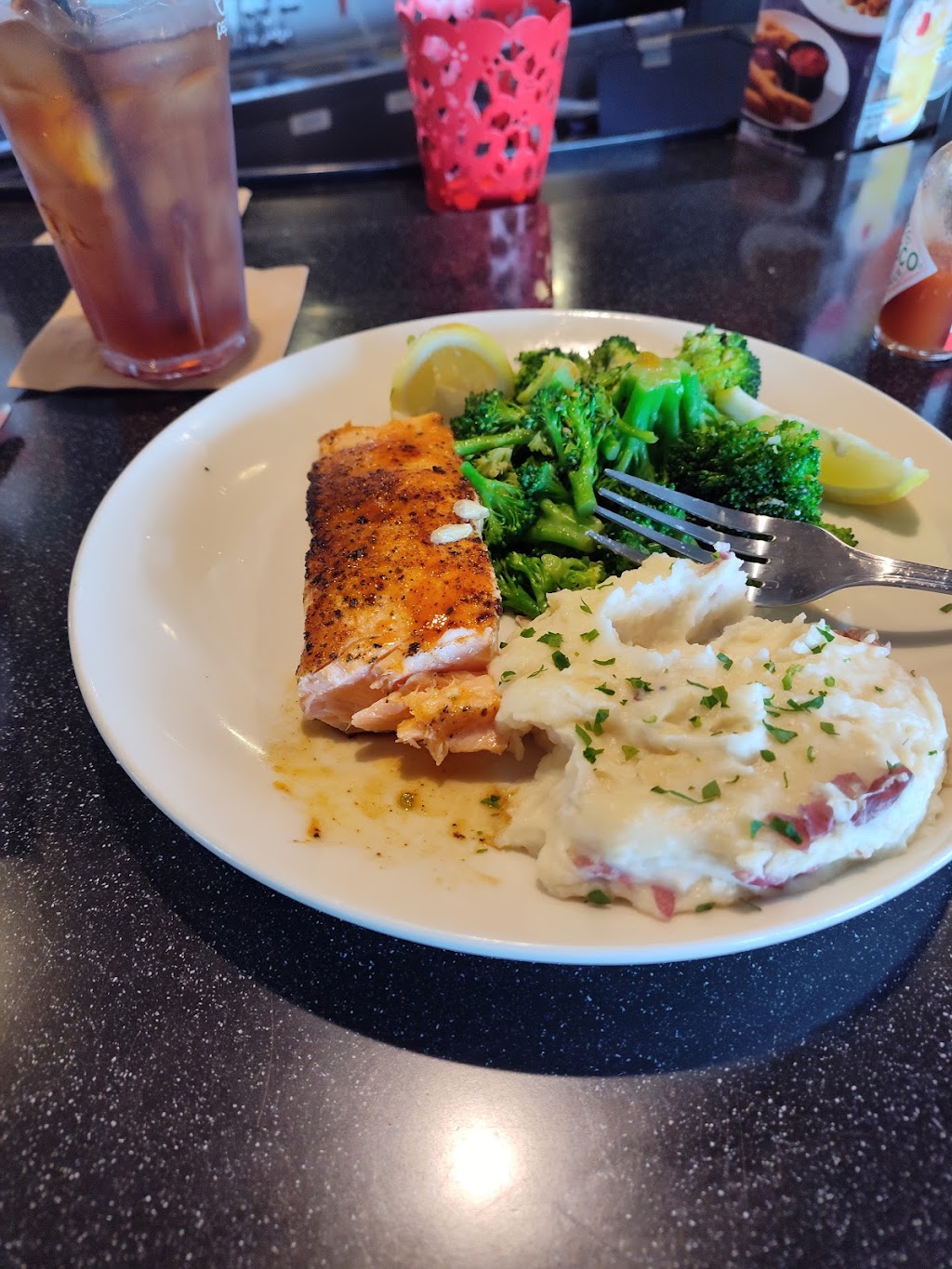 Applebee's, Montclair, CA