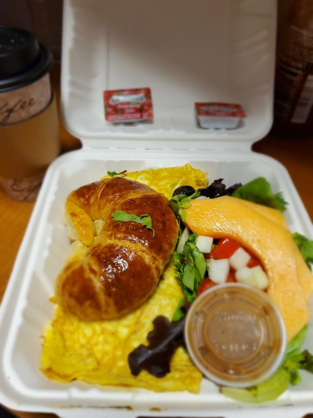 Bonjour Crepes & Waffles, Bergenfield, NY