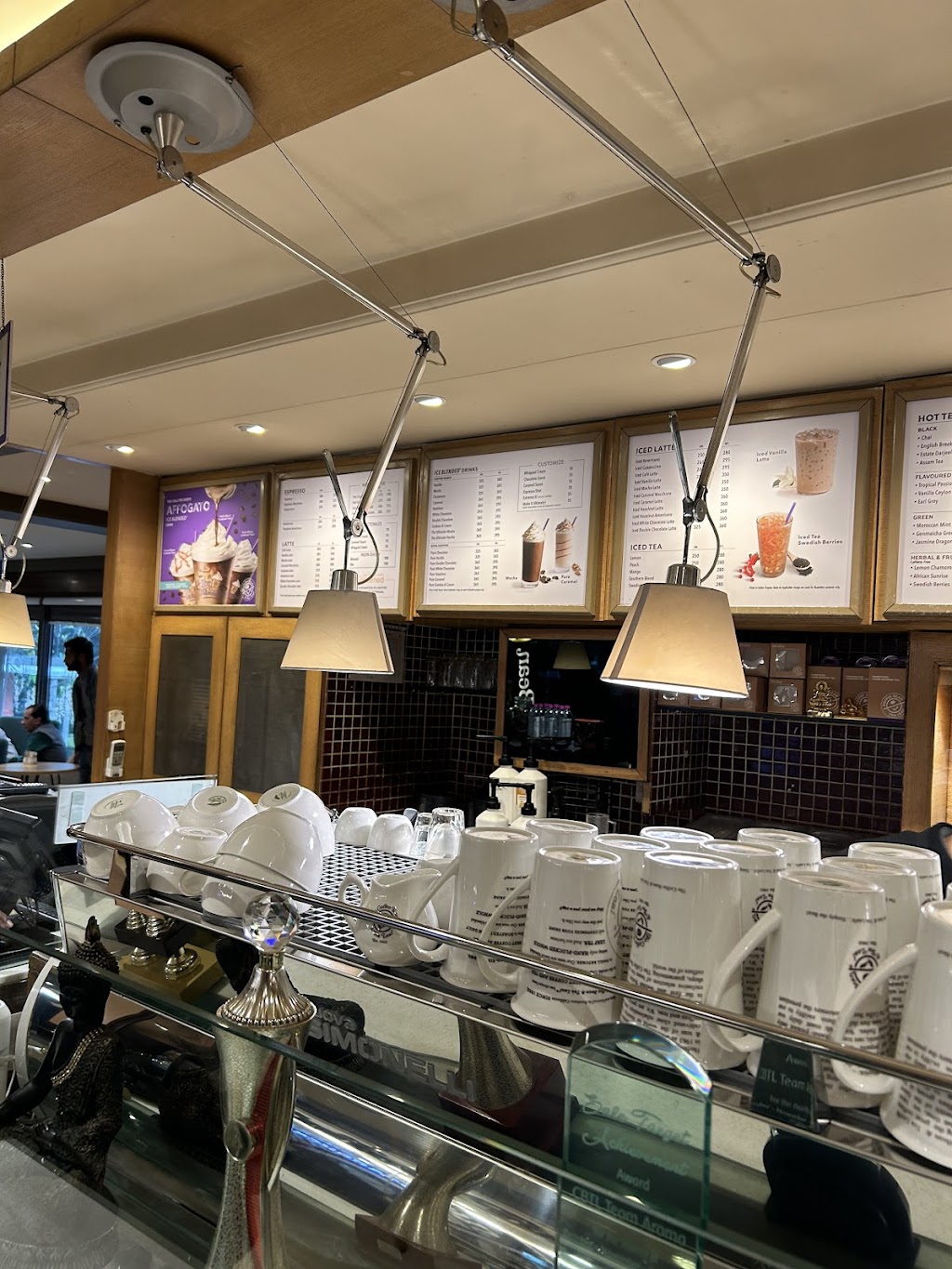 The Coffee Bean & Tea Leaf