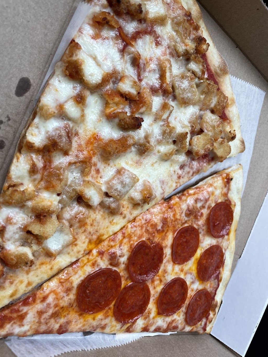 Amici’s Pizza & Restaurant, Peekskill, NY