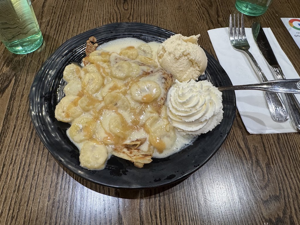 Crepevine, Bellevue Commons, CA