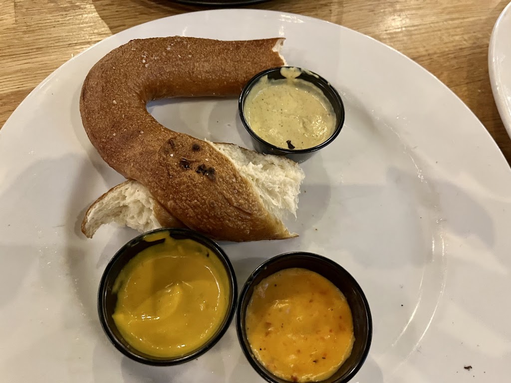 Stateline Brewing & Resaurant