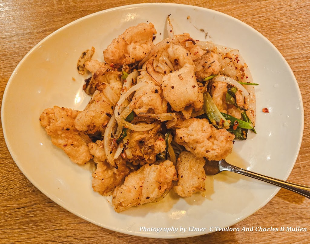 Dumpling Inn Shanghai Saloon