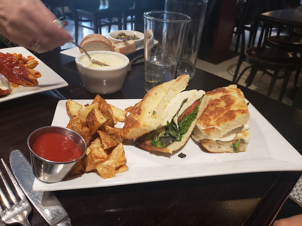Racanelli's Original Pizza & Brew, White Plains, NY