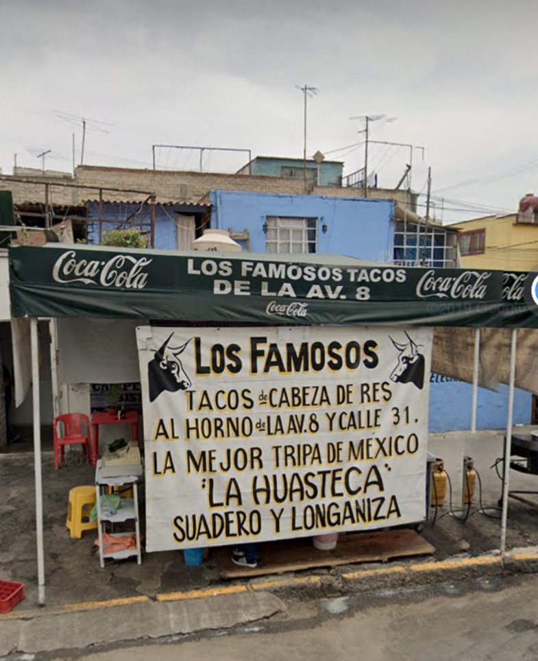 Los Famosos Tacos De La AV. 8