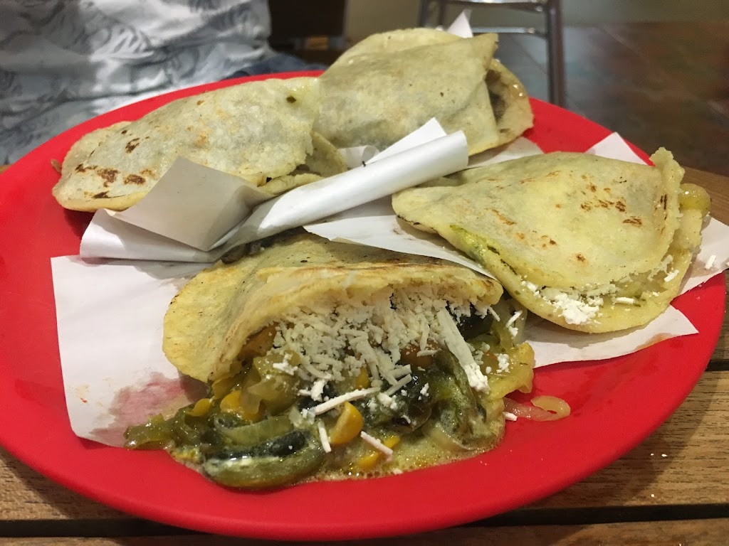 LA FONDA DE LAS GORDAS Y MAS