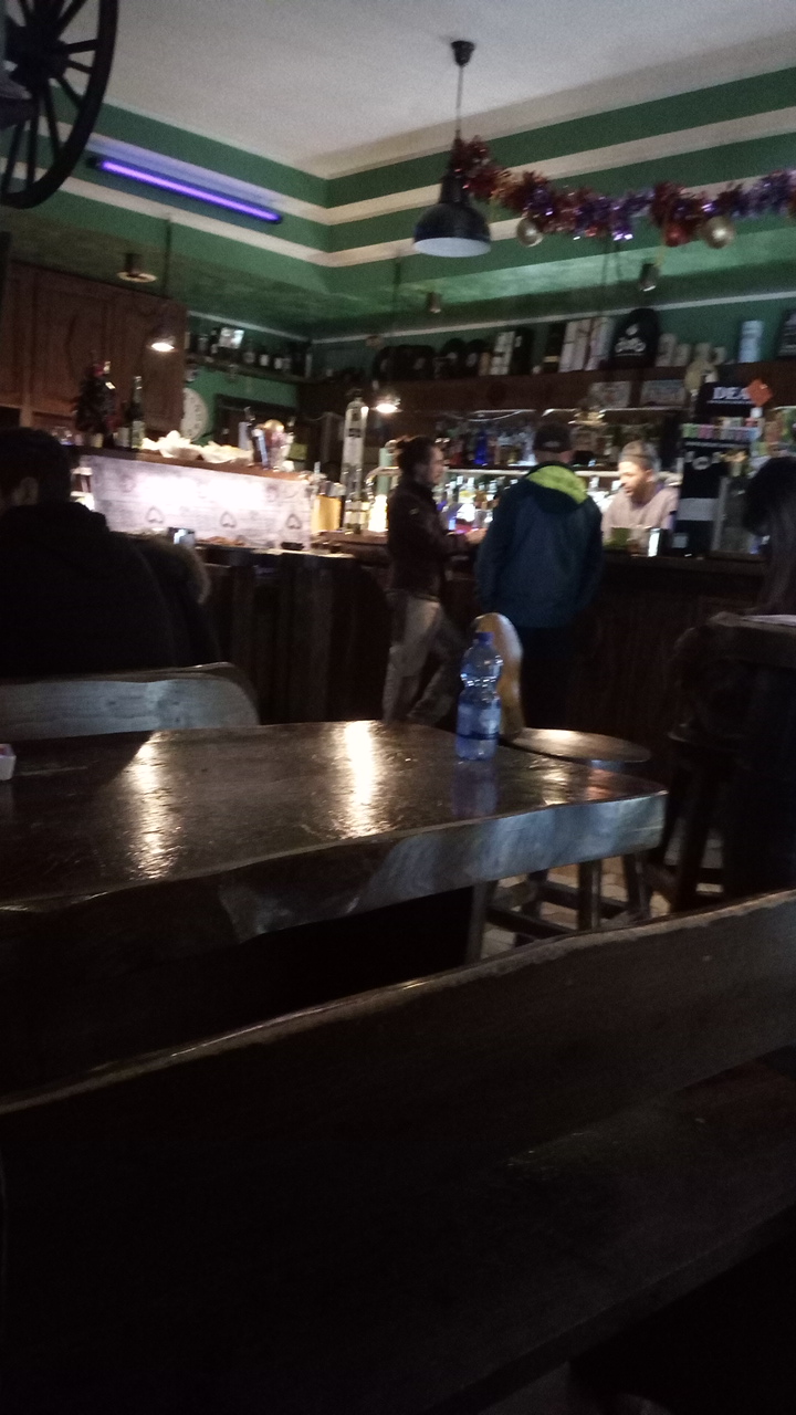 Zerbo Pub, Opera