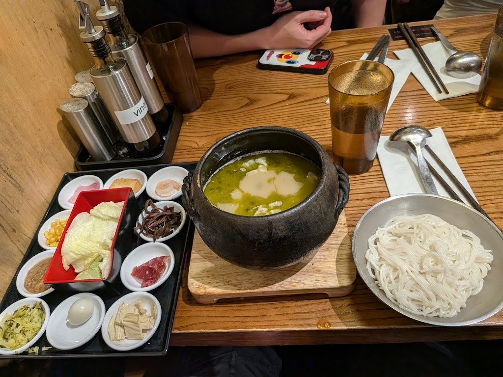 Yunshang Rice Noodle