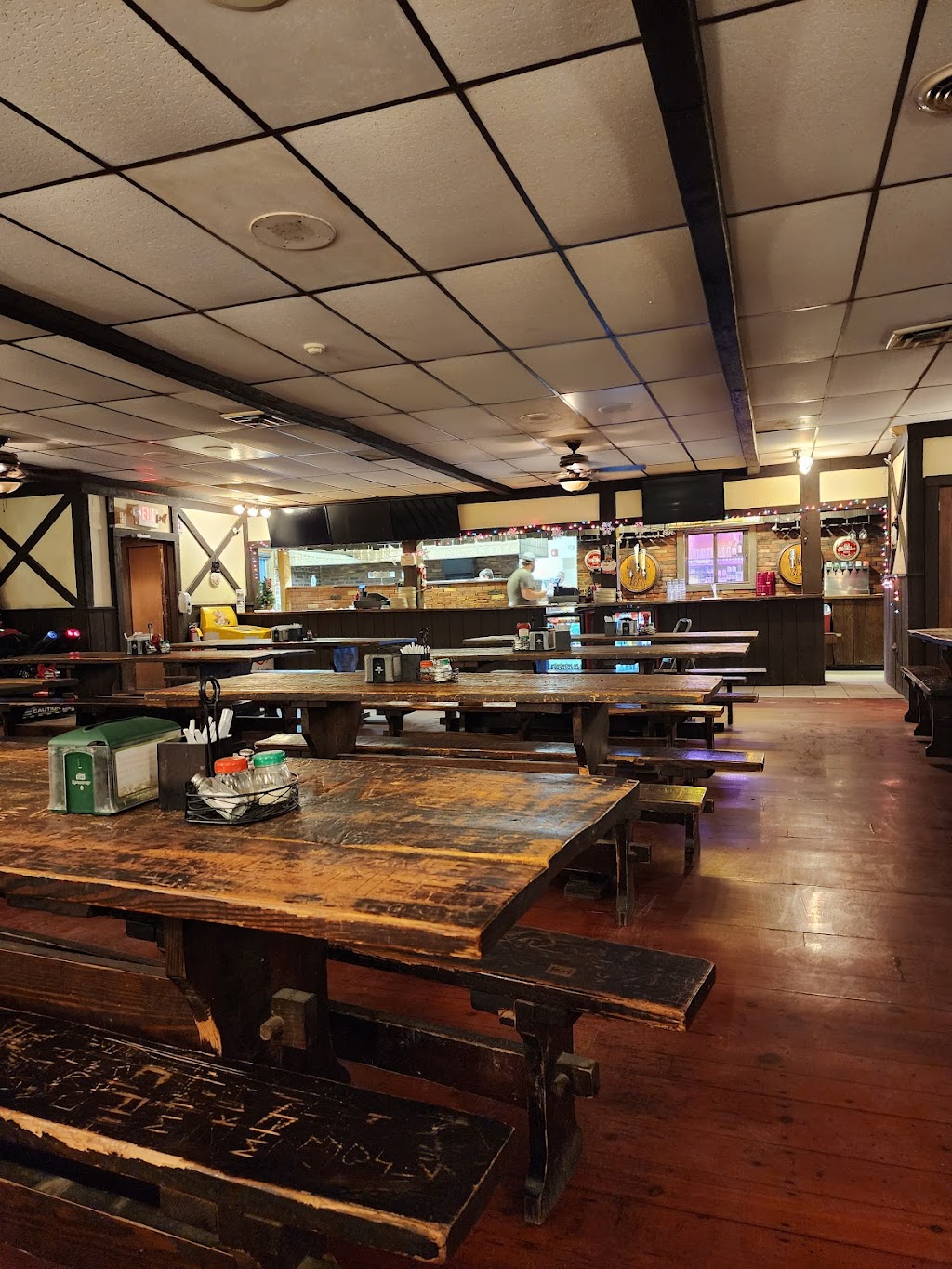 Ye oldie pizza pub