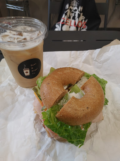 Bagel Cofee, Vic