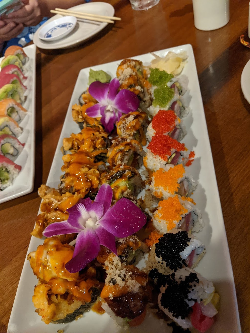Mon Thai Bistro and Sushi Bar