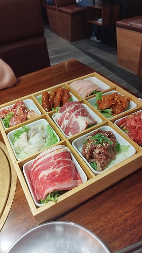 Han table barbecue - madrid