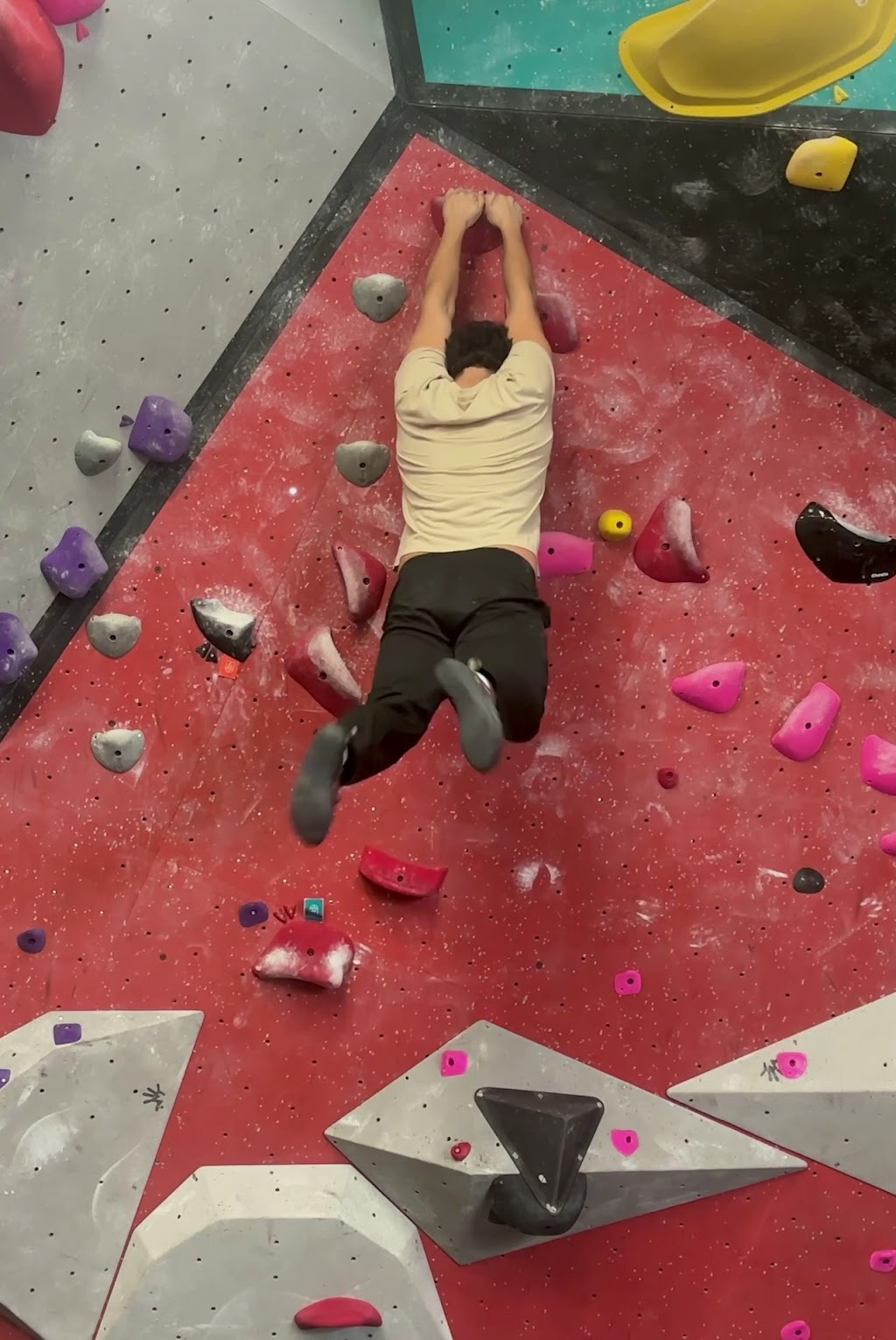 Pico Norte Climbing Gym San Pedro