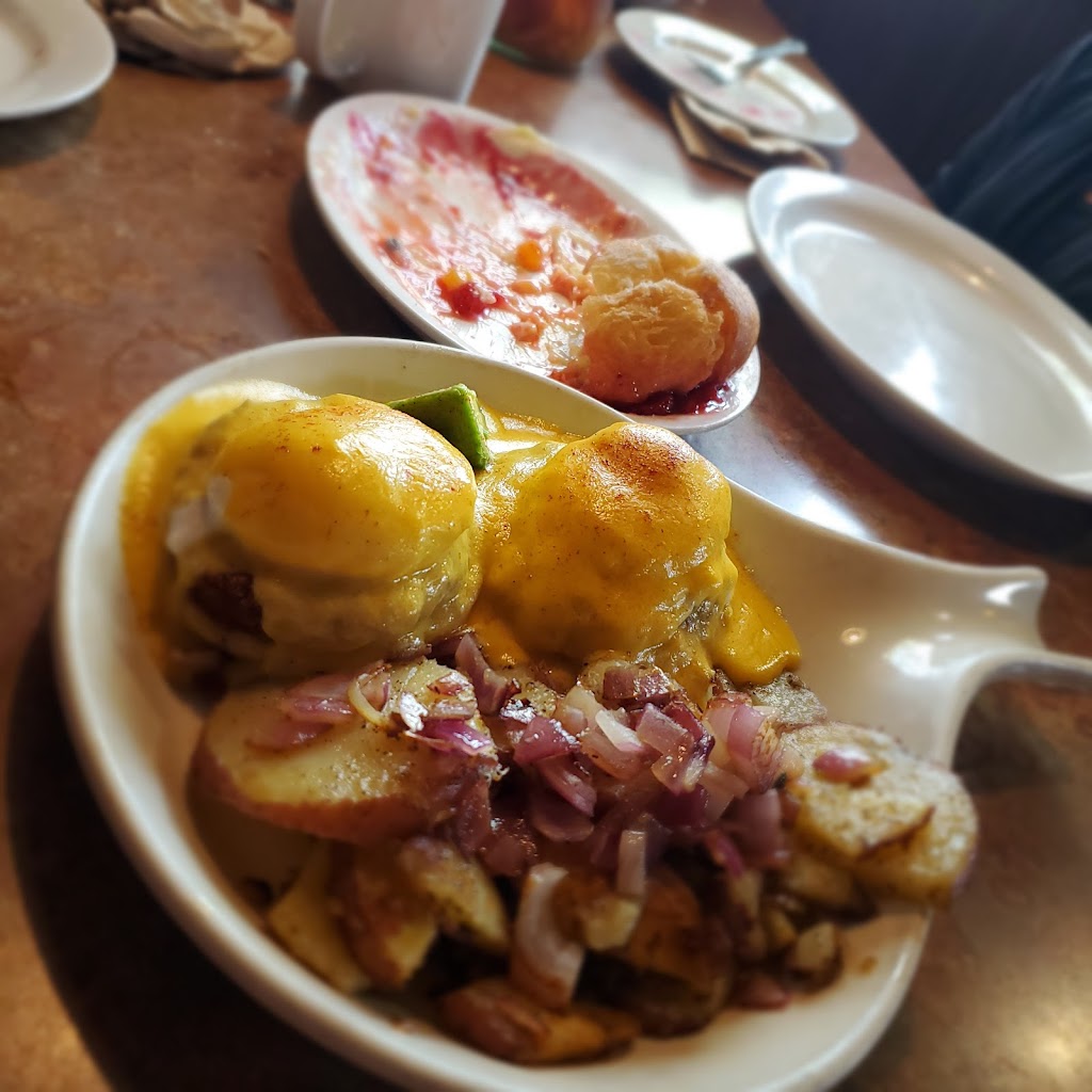 Huckleberry, Pismo Beach, CA