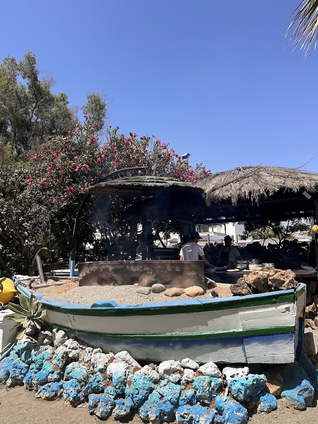 Chiringuito Guayaba Beach, Av. Del Mar Mediterráneo