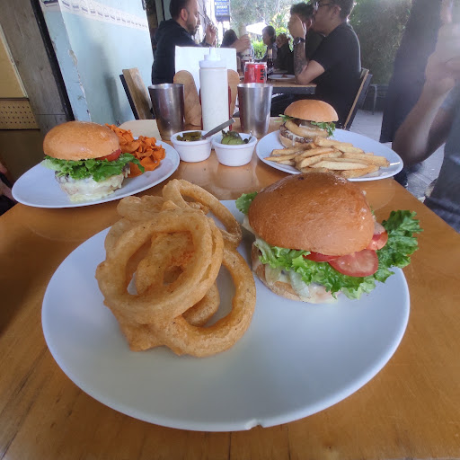 Hamburguesas Majagua