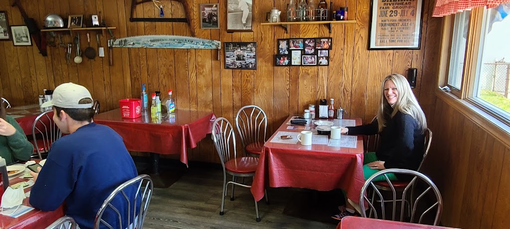 Lolly's Hut Snack Bar, Riverhead, NY