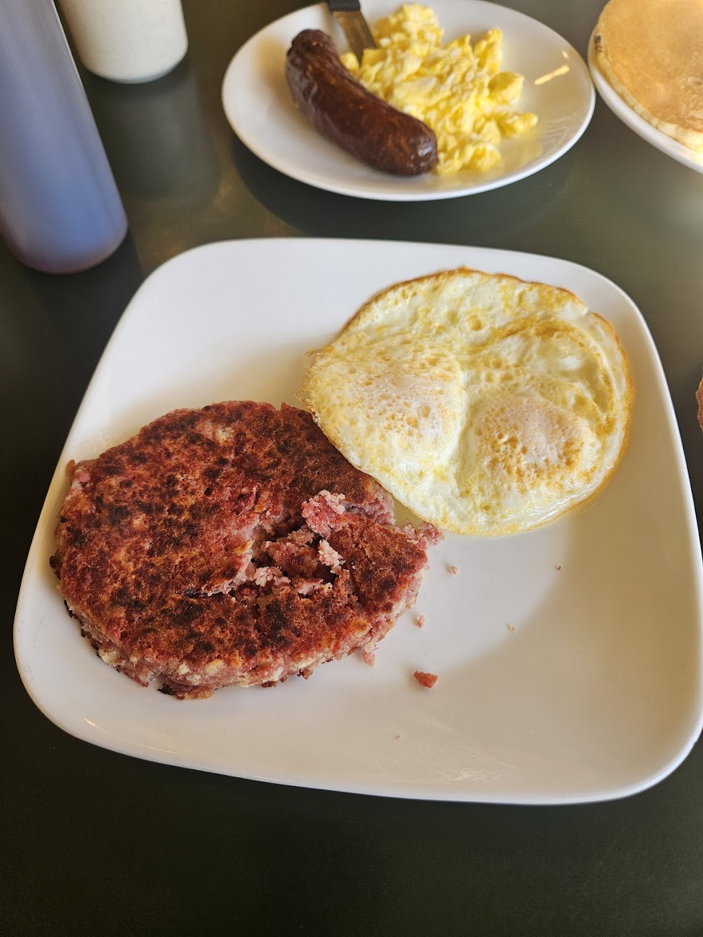Garrett's Old Fashioned Breakfast-Lunch Restaurant