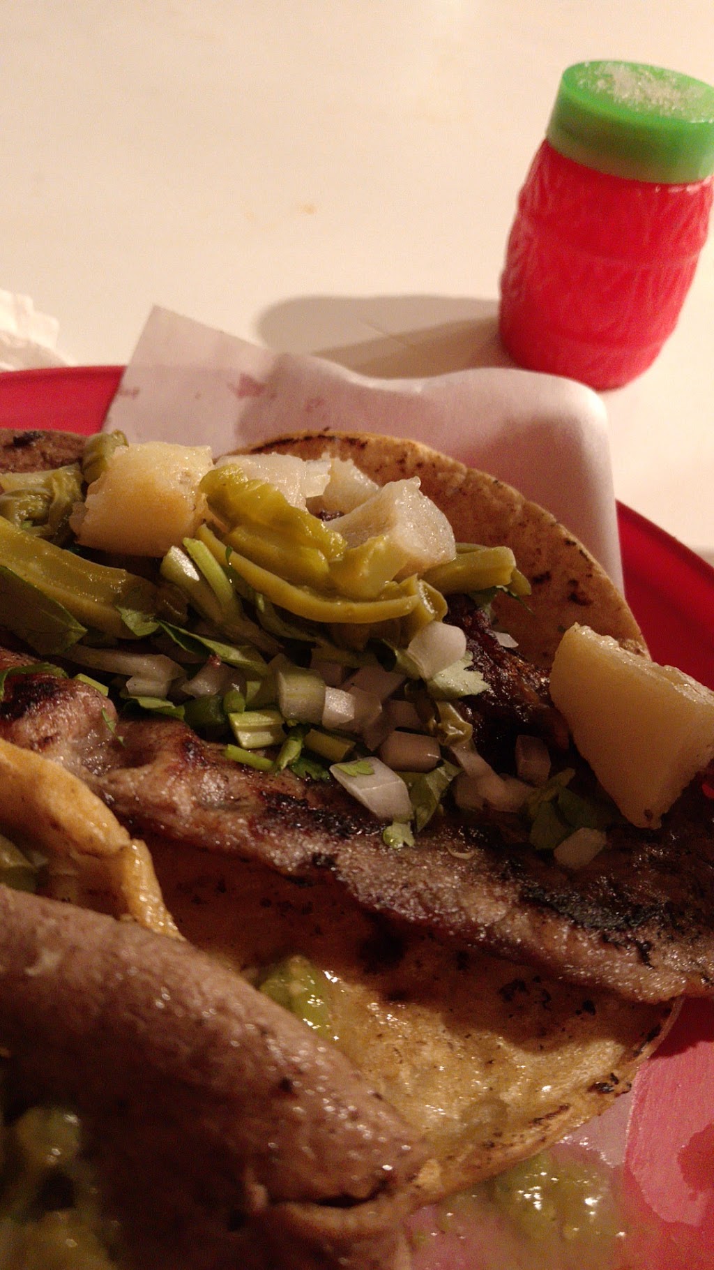 Tacos "El rincón del gato"